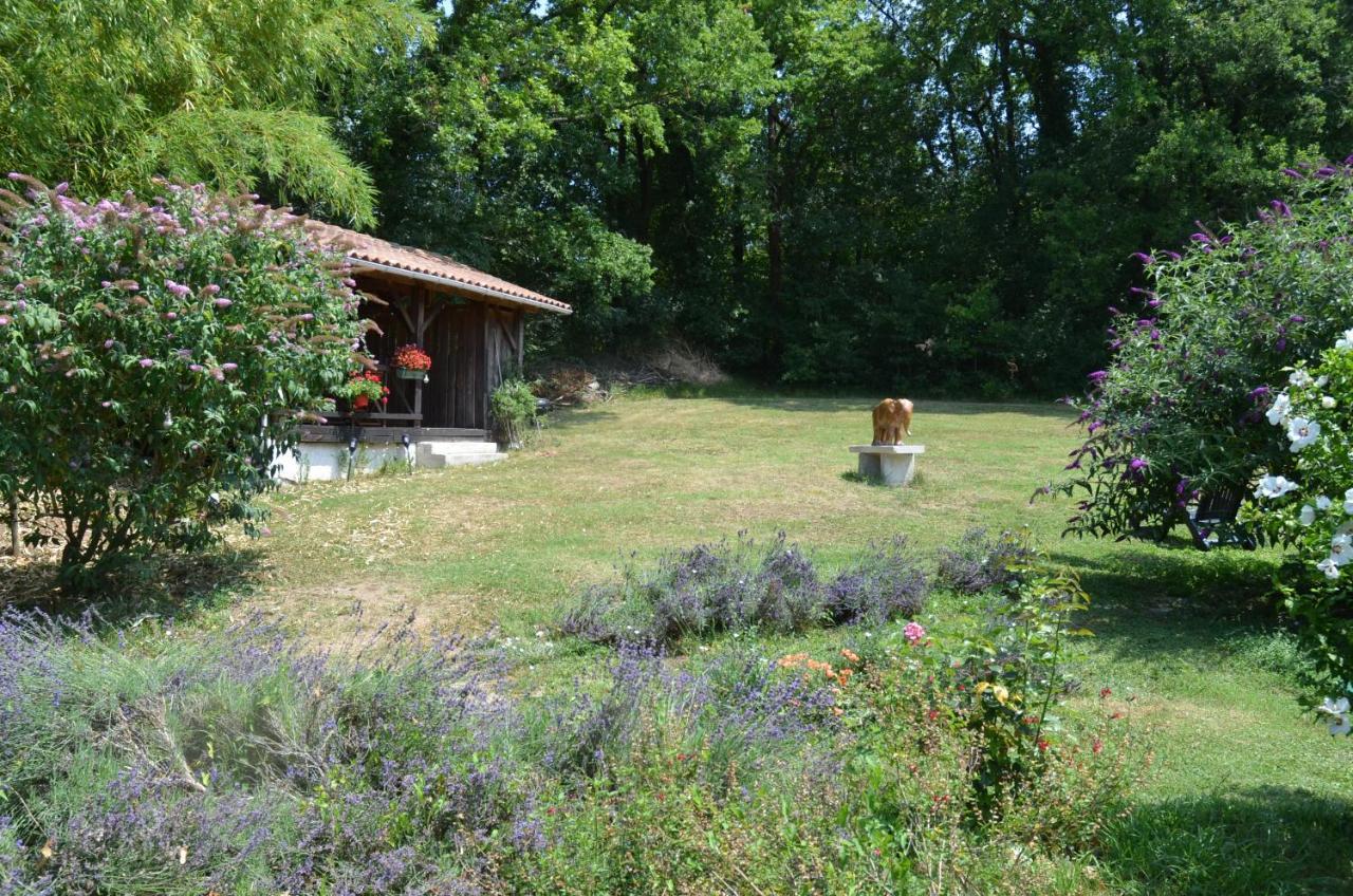 Katy'S Barn Villa Saint-Aulaye-Puymangou Dış mekan fotoğraf