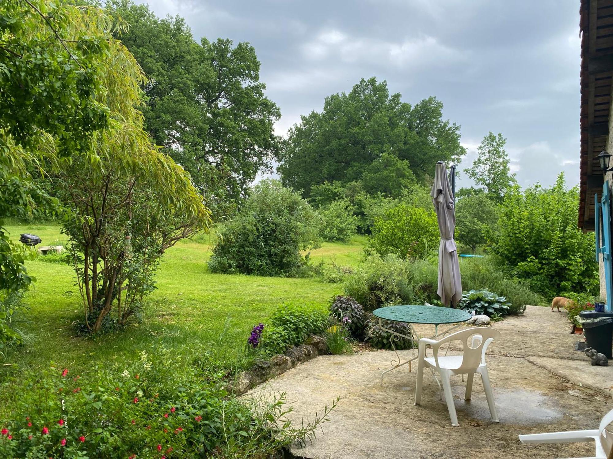 Katy'S Barn Villa Saint-Aulaye-Puymangou Dış mekan fotoğraf